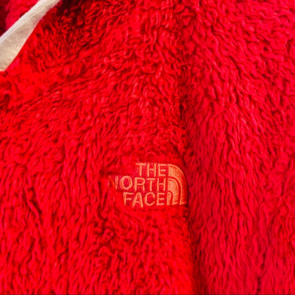 THE NORTH FACE Fuzzy Pink Zip Up  Hoodie - Picture 3 of 7